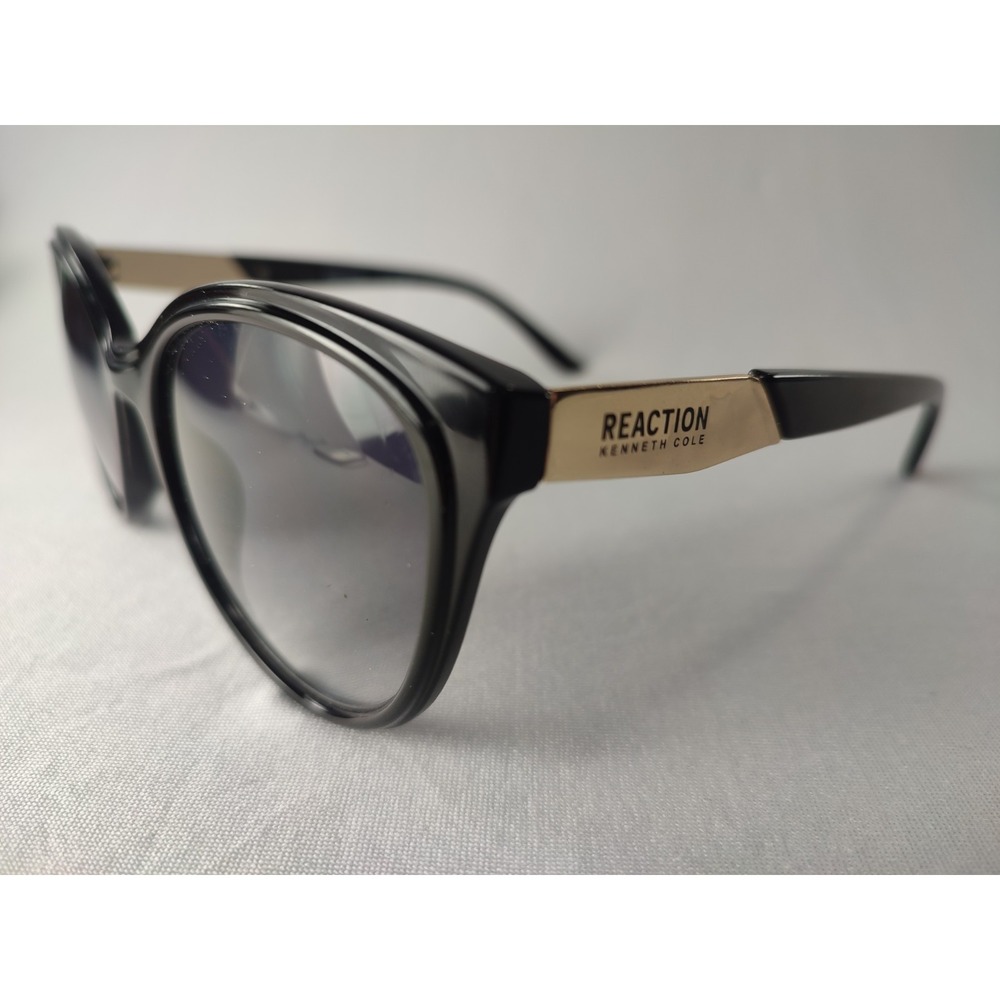 Kenneth Cole Reaction KC1397 01B Black Gold Cat Eye Sunglasses Grey Gradient